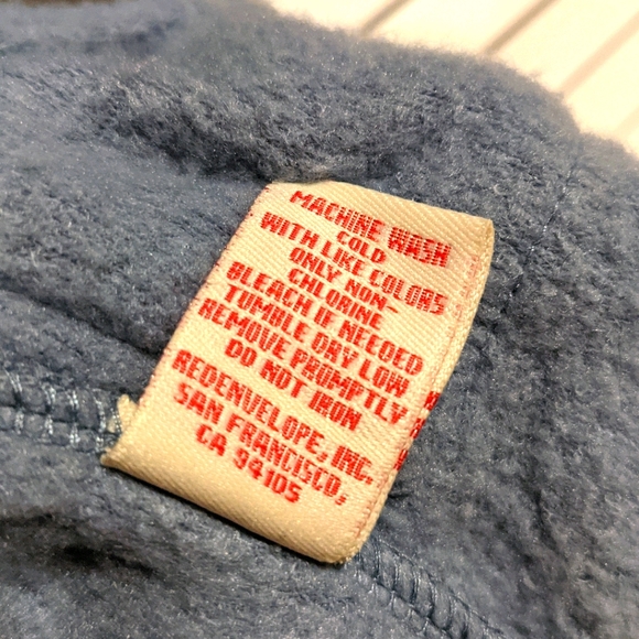 Red Envelope Baby Robe - Picture 6 of 6